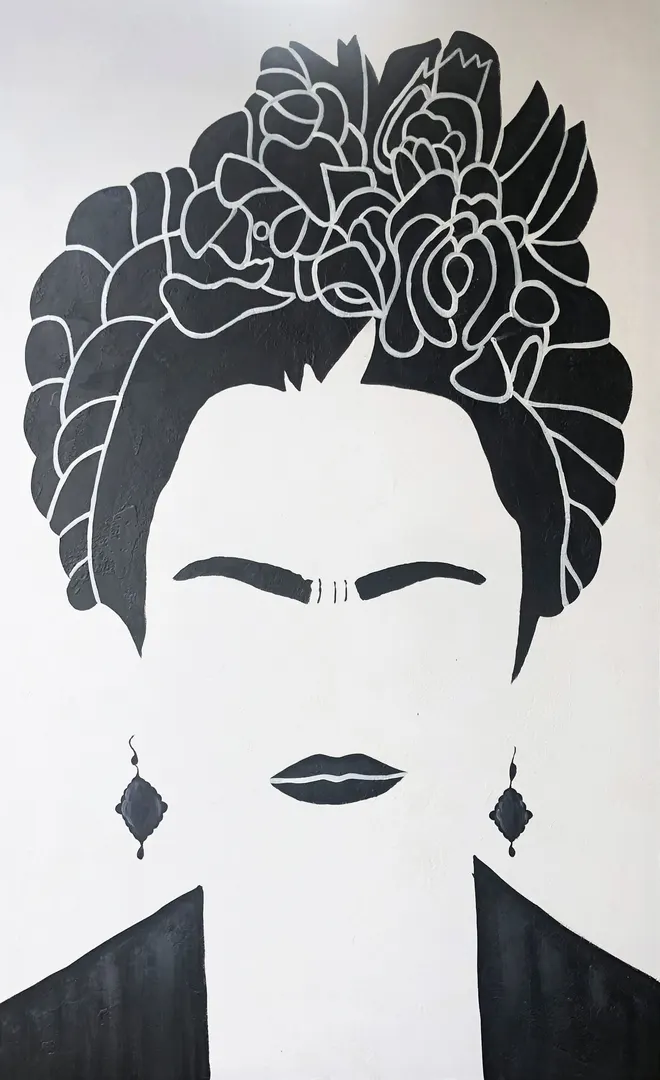 Modrest VIG23001 — Face Oil Painting