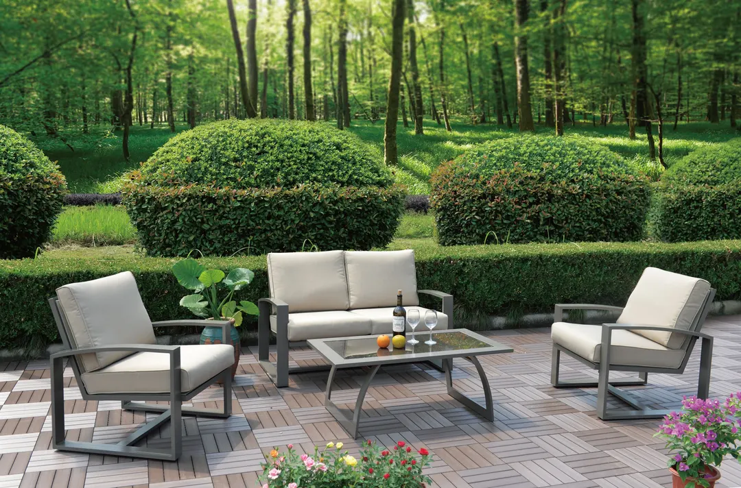 Moldova 4-Piece Seating Set — 