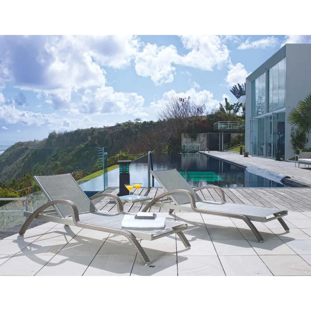 North Set of 2 Chaise Loungers —